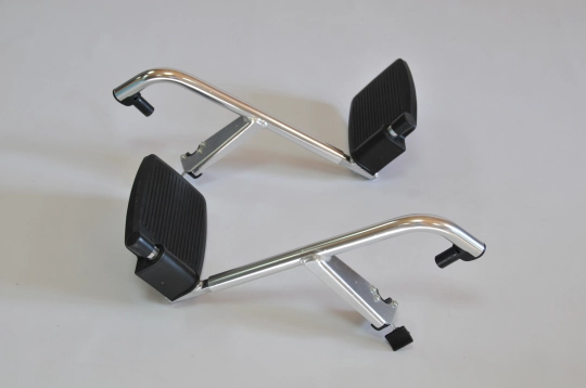 Кресло-коляска инвалидная механическая FS 908 LJ (46 см) колеса пневмо - 13